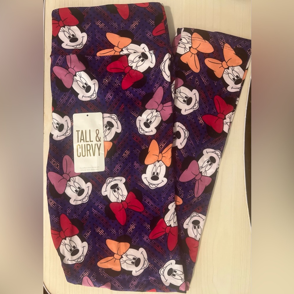 NEW Lularoe Minnie Mouse Disney Leggings